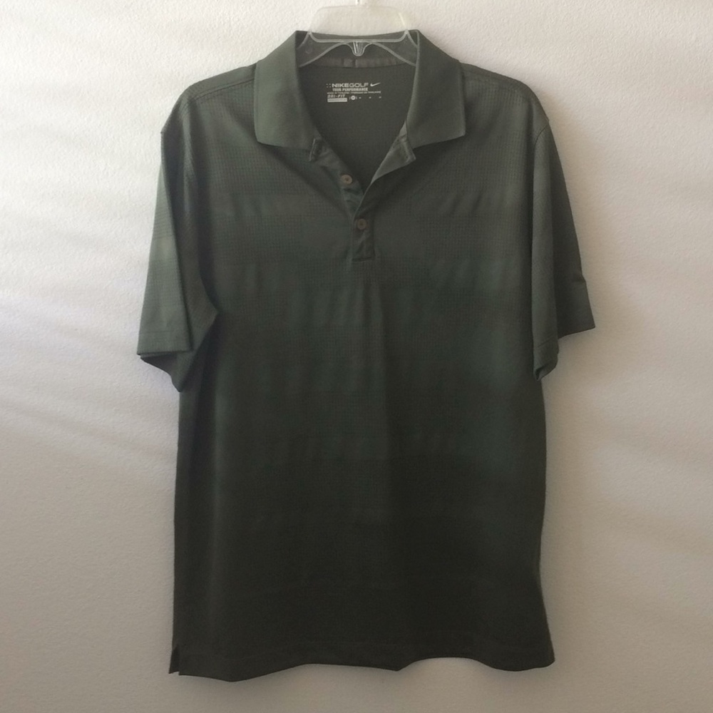 Nike Golf  Dry Fit Size M in Army Green